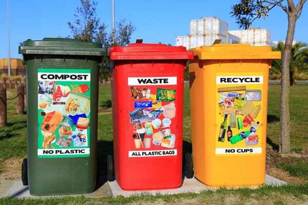 Quels sont les moyens efficaces pour mettre en œuvre une campagne de sensibilisation au recyclage des déchets électroniques ?